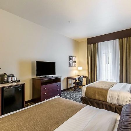 Cobblestone Hotel&Suites - Stevens Point Extérieur photo
