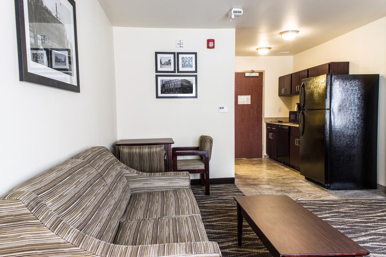 Cobblestone Hotel&Suites - Stevens Point Extérieur photo