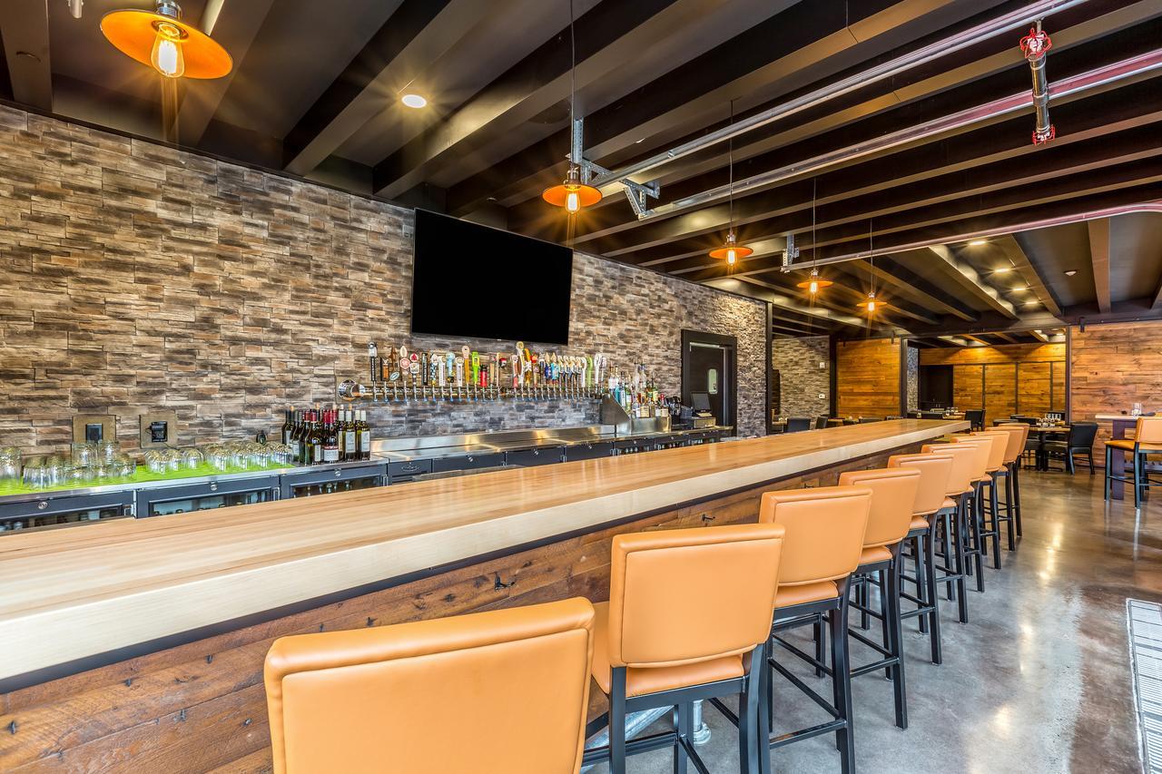 Cobblestone Hotel&Suites - Stevens Point Extérieur photo