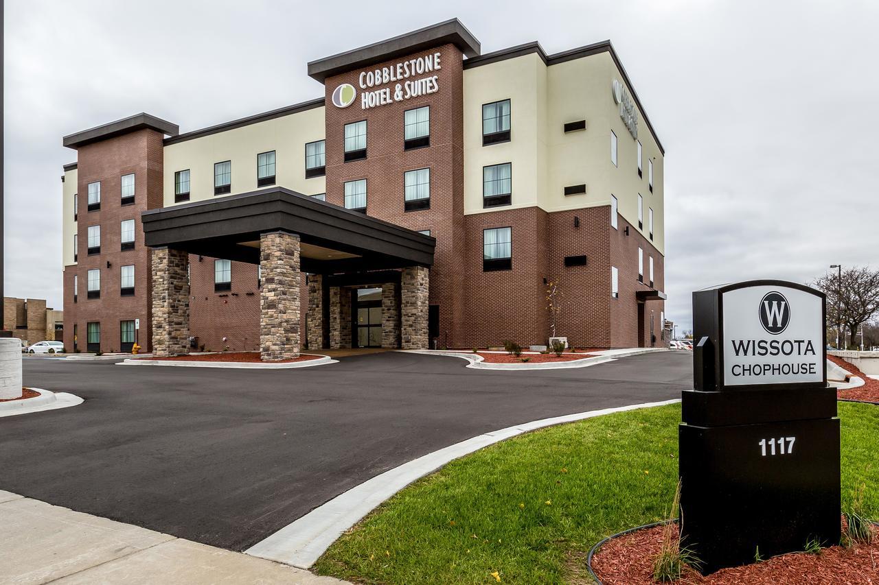 Cobblestone Hotel&Suites - Stevens Point Extérieur photo