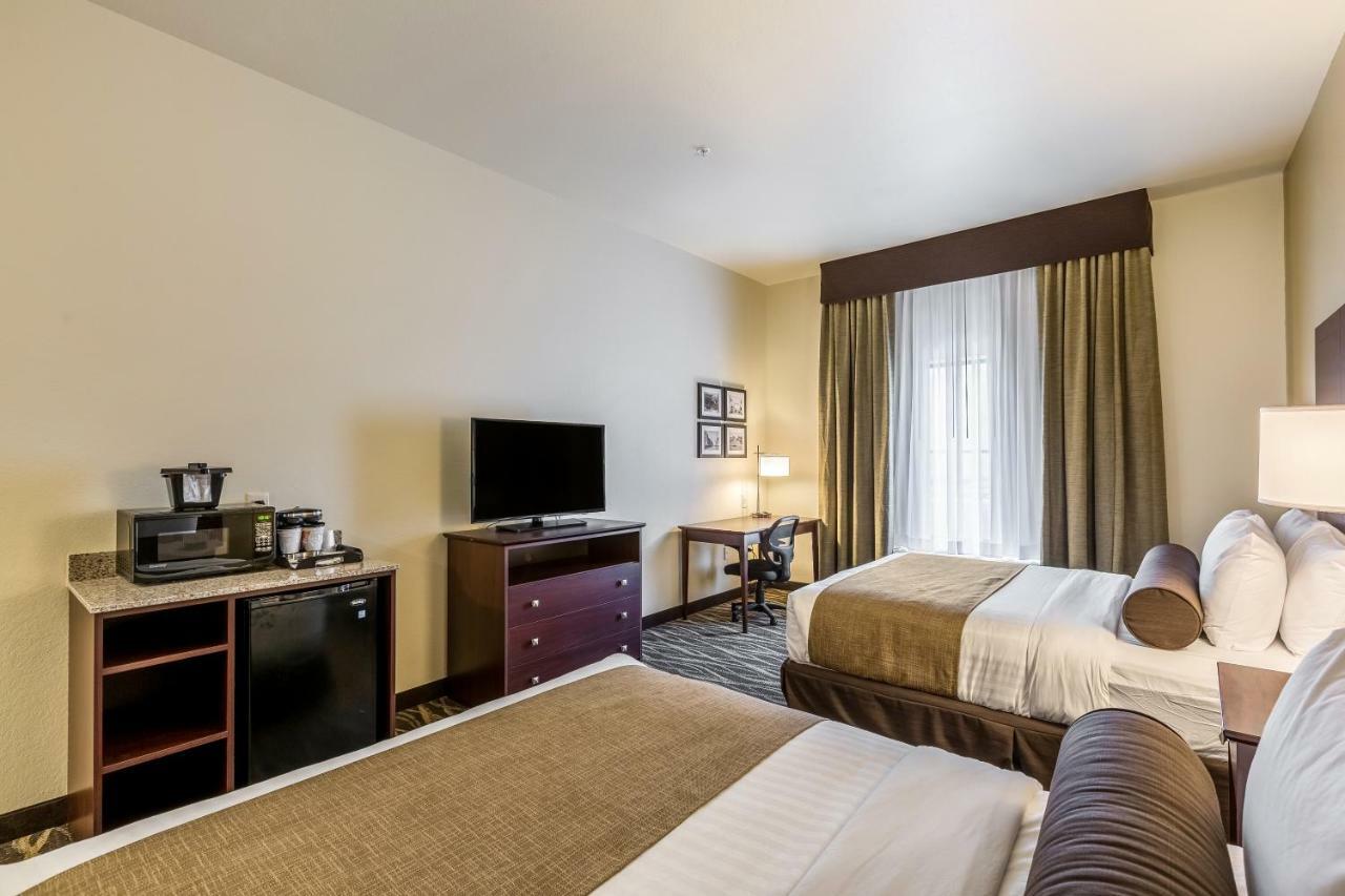 Cobblestone Hotel&Suites - Stevens Point Extérieur photo
